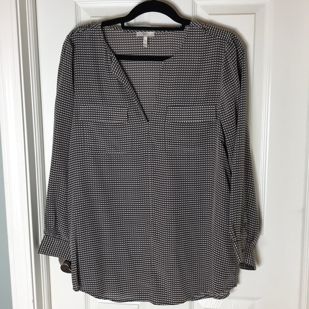 Joie grey silk pullover blouse Sz M lknew